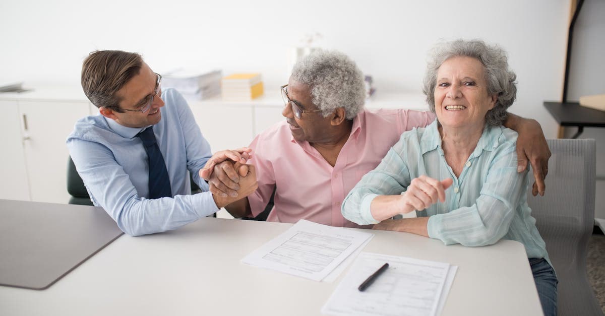 Cover Image for How Universal Life Insurance Policy Loans Work